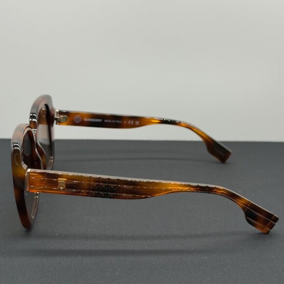 Burberry Sunglasses B4371 3316/13 Light Havana Frames Brown Gradient Lens NOTE - Picture 3 of 11